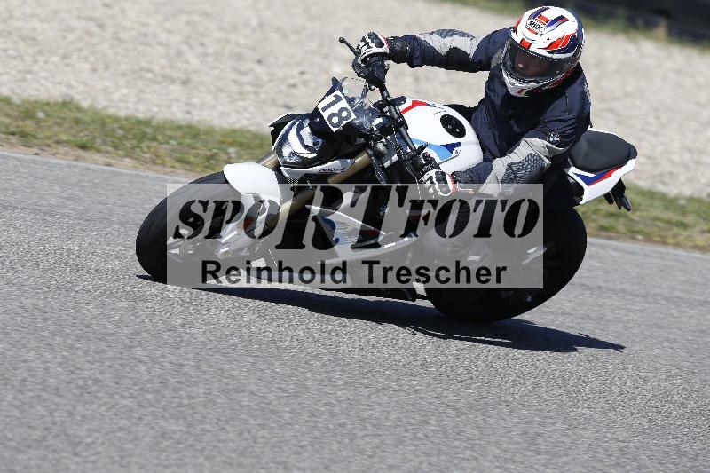 /07 09.04.2026 Cornu Master School ADR/Gruppe gruen/18